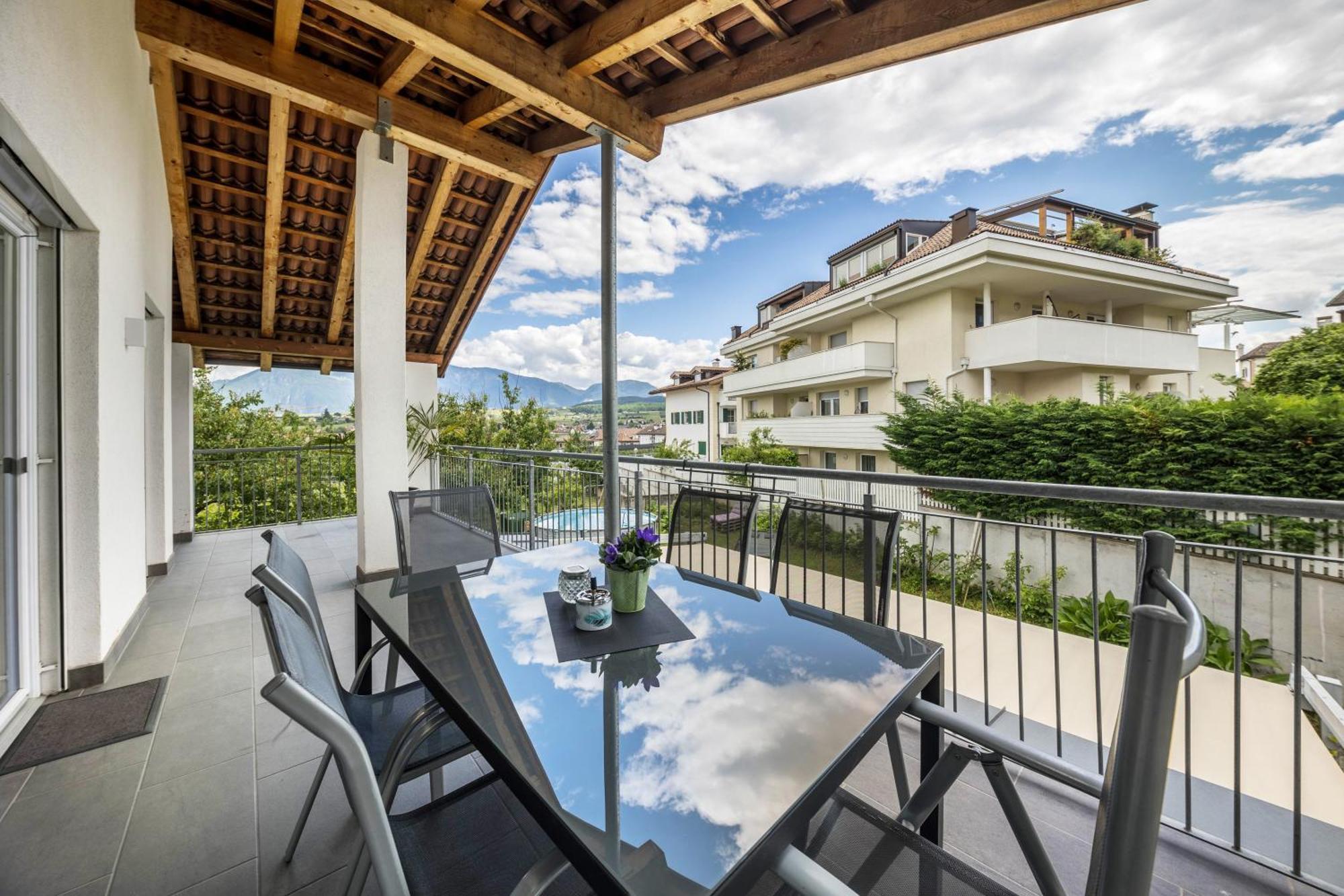 Angerblick Apartment Аппиано-Сулла-Страда-дель-Вино Экстерьер фото