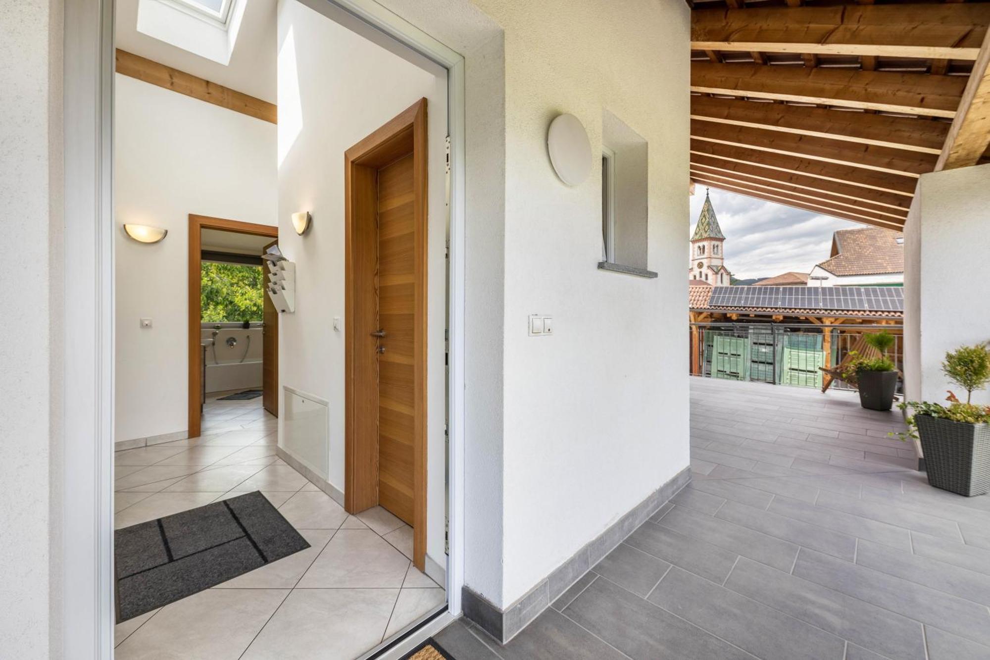 Angerblick Apartment Аппиано-Сулла-Страда-дель-Вино Экстерьер фото